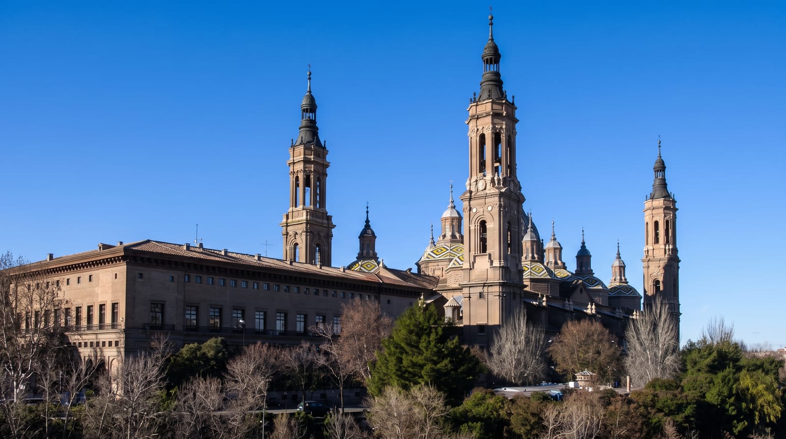 Basilica del Pilar