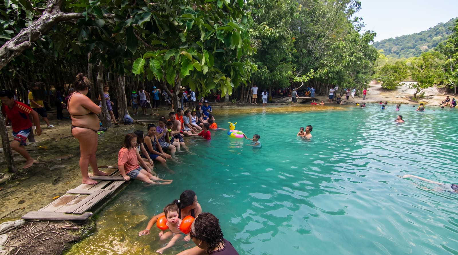 Khlong Thom Hot Springs