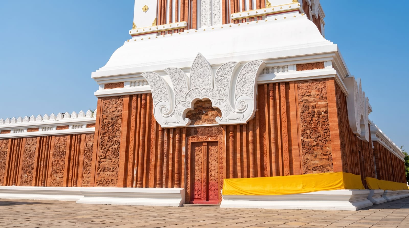 Wat Phra That Phanom